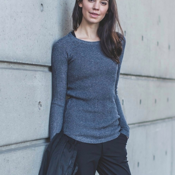 Lululemon Cabin Yogi long sleeve sweater Inkwell 6